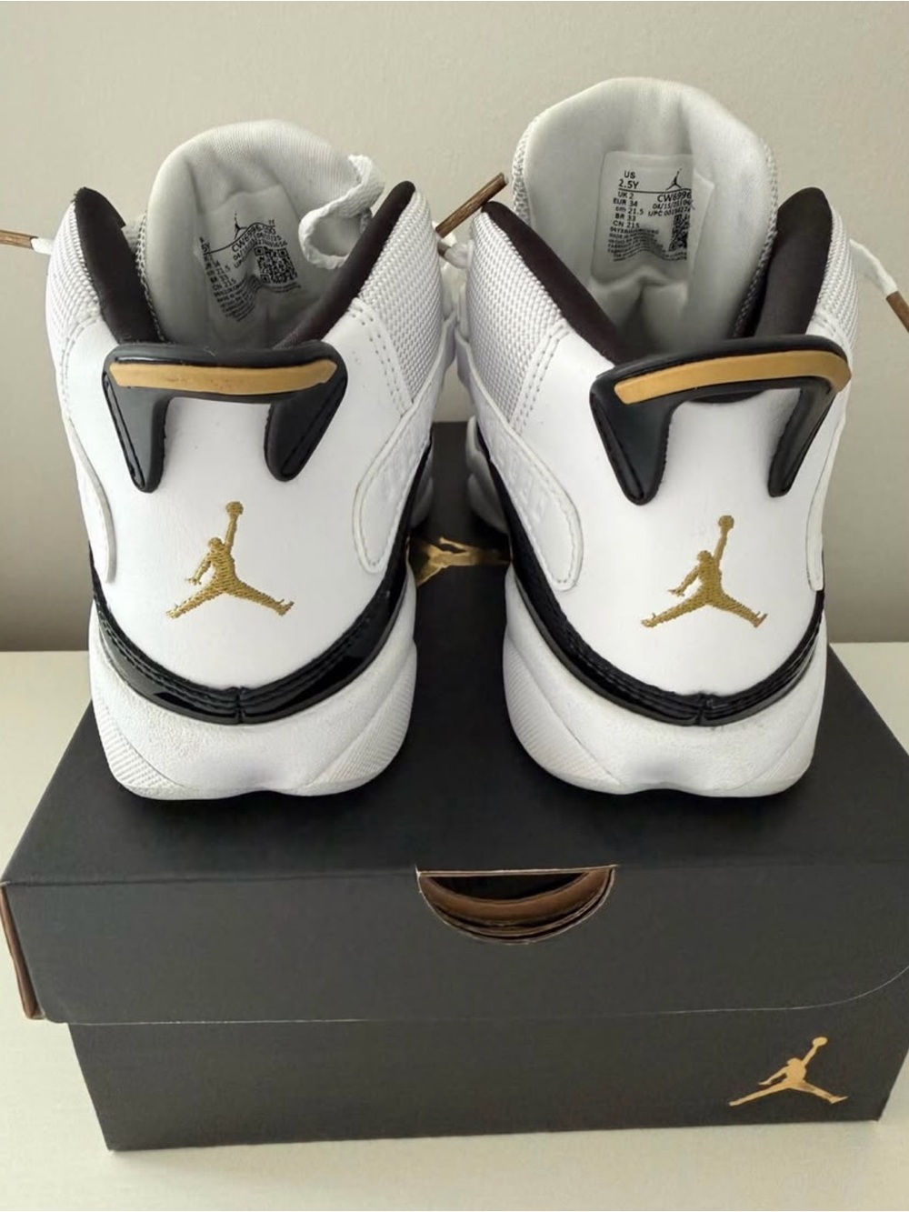 Jordan 6 Rings - Picture 4 of 8